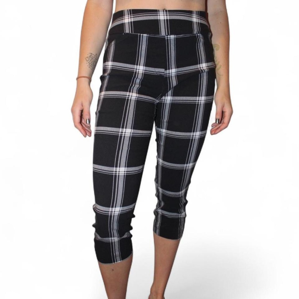Black & white plaid capris